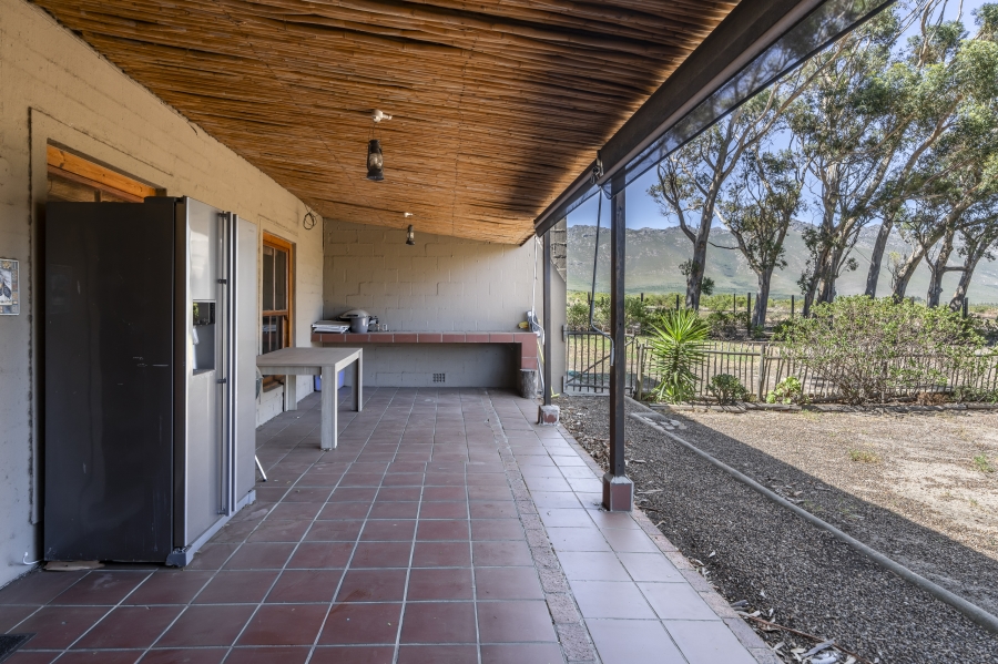 To Let 2 Bedroom Property for Rent in High Riding Country Estate Western Cape